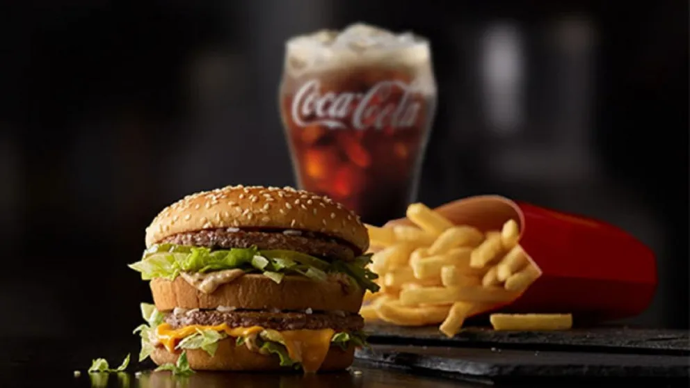 Come en McDonald's durante un mes y adelgaza 6 kilos [VIDEO]
