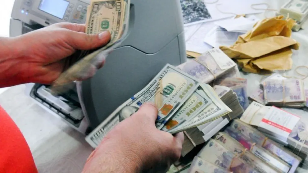 Por fin el dólar dejó de subir
