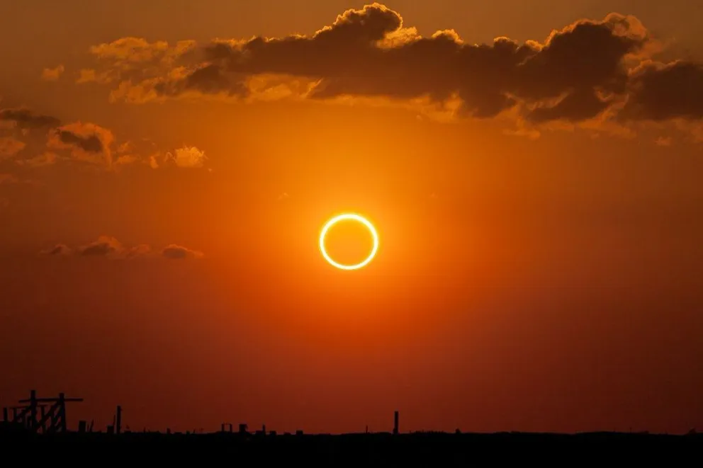 China crea un sol y es 7 veces más caliente que el que aparece cada día