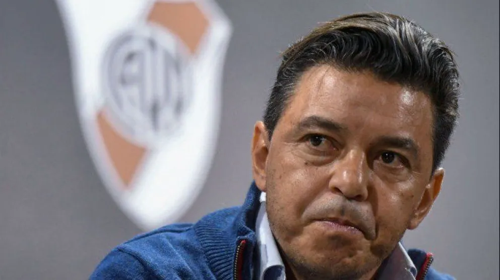 Gallardo suspendido