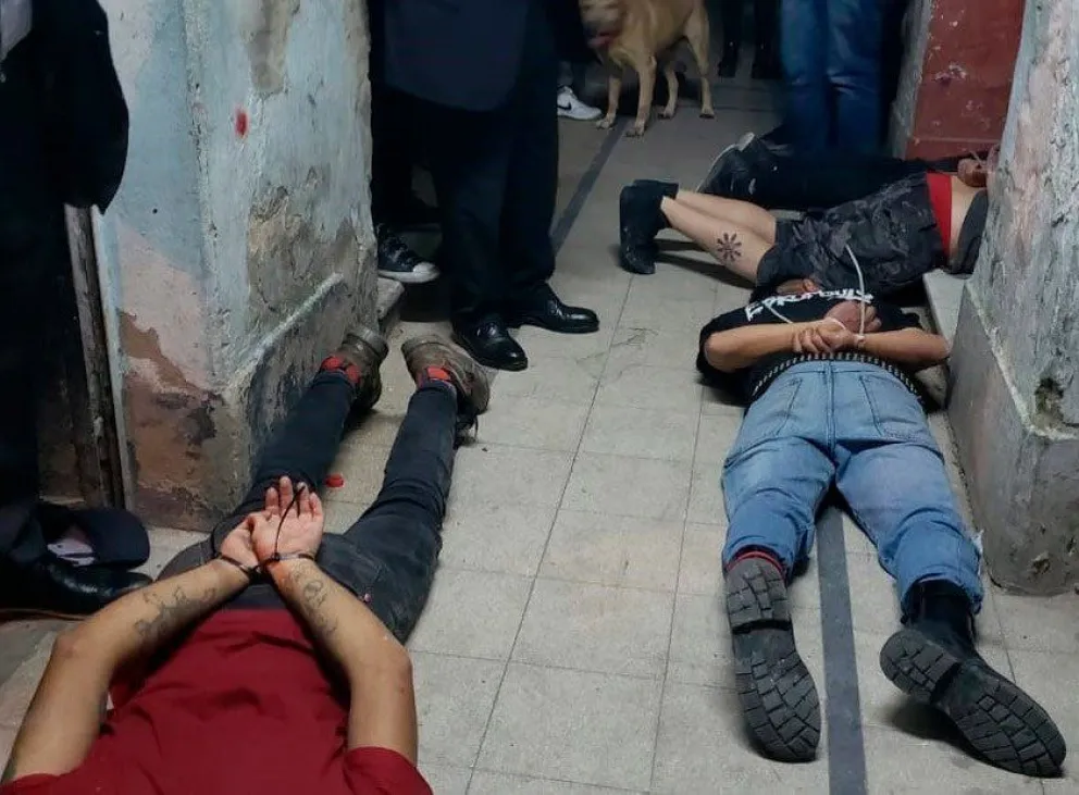 Bomba en el Cementerio de la Recoleta: capturaron a 10 personas más