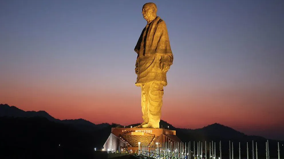 FOTO: Así se ve desde el espacio la estatua más grande del mundo