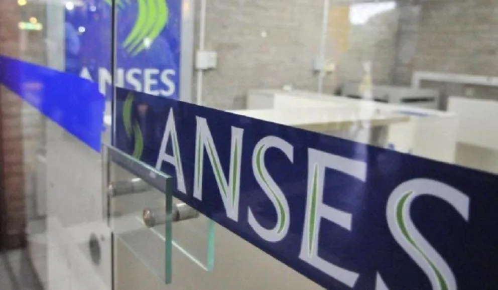 ANSES: llovieron quejas tras la apertura del nuevo centro de atención