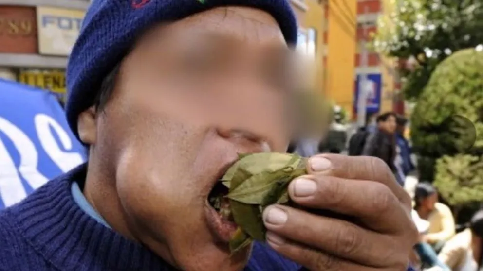Murió por coquear