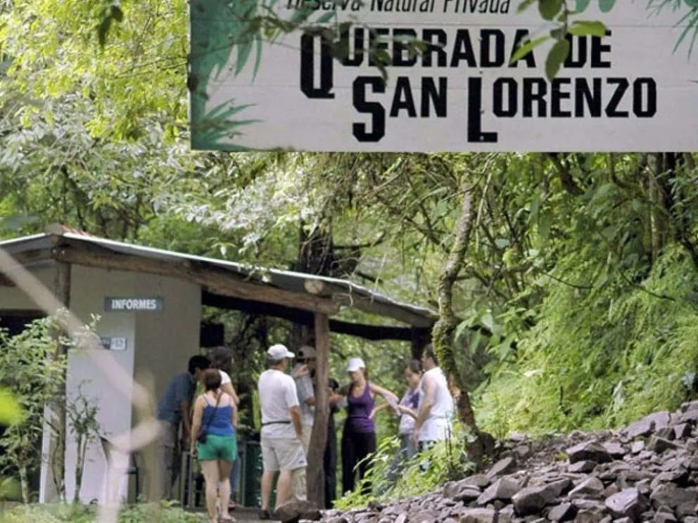 Vecinos de San Lorenzo indignados con la sesión que realizaron a sus espaldas. Vídeo
