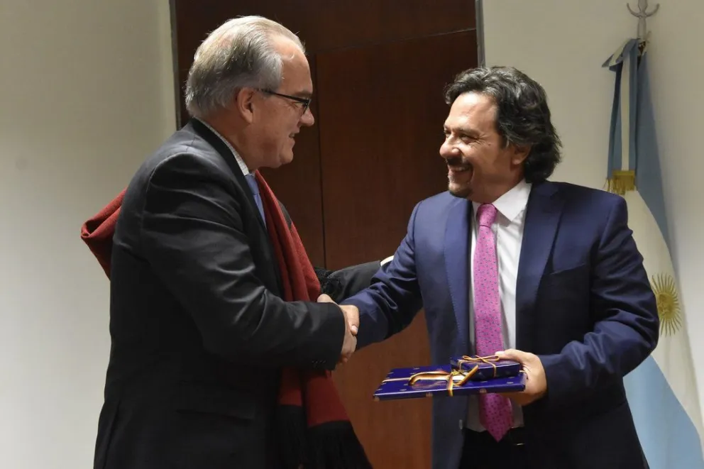 El embajador de Alemania visitó Salta y fue recibido por Gustavo Sáenz