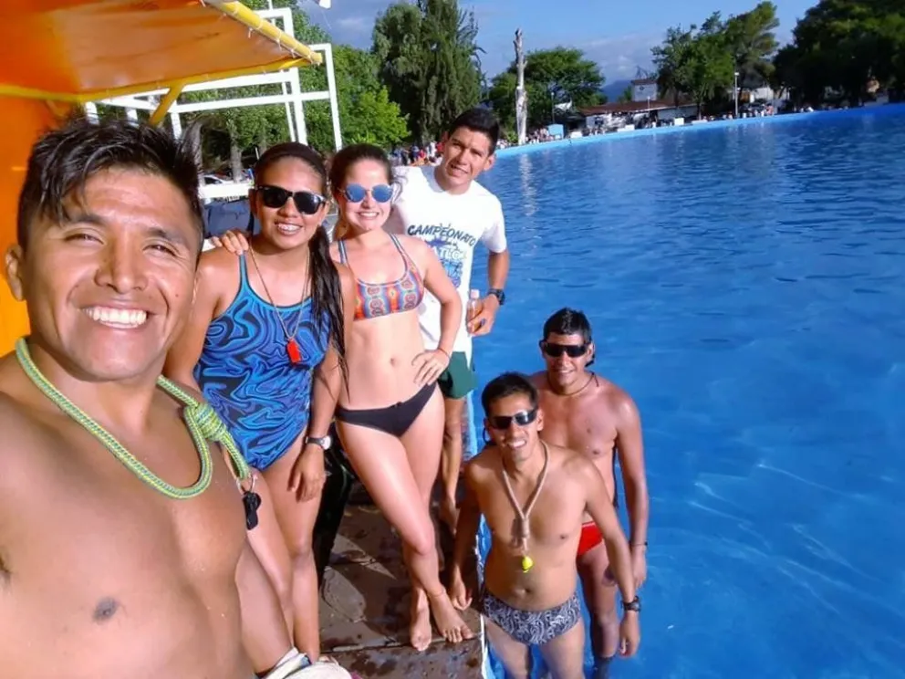 Un bebé se salvó de la muerte gracias a guardavidas salteños