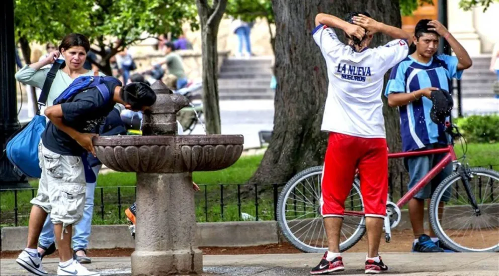 Salta tendrá un día caluroso y con lluvias