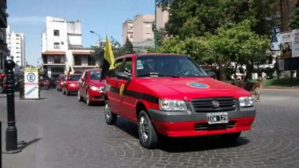 ¿Cuánto pasará a costar el taxi con el aumento?