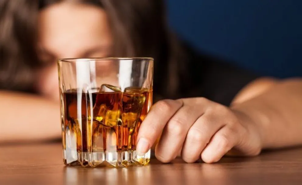 El alcohol: culpable de conflictos sociales