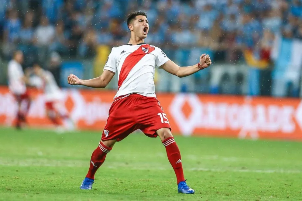 Exequiel Palacios se quedaría en River un tiempo más