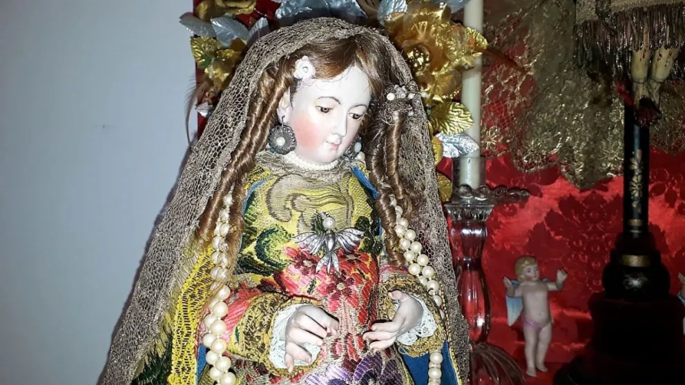 La gloria Virreinal del niño Dios : Muestra de la colección privada del salteño Artista Plástico, Gustavo Ibarguren