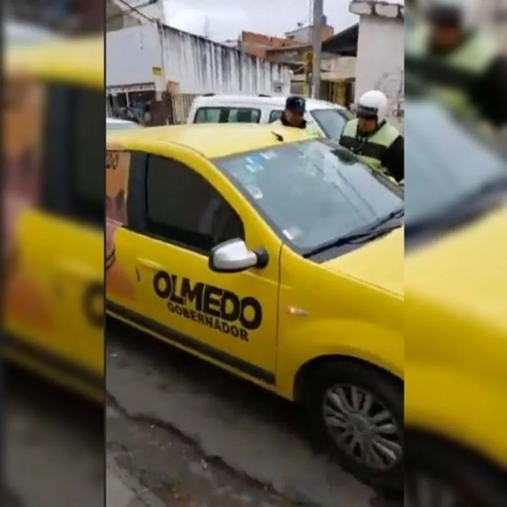Asistente de Alfredo Olmedo acusa a Gustavo Sáenz de enviar inspectores de tránsito a perseguirlo y 'ponerle drogas” en el auto