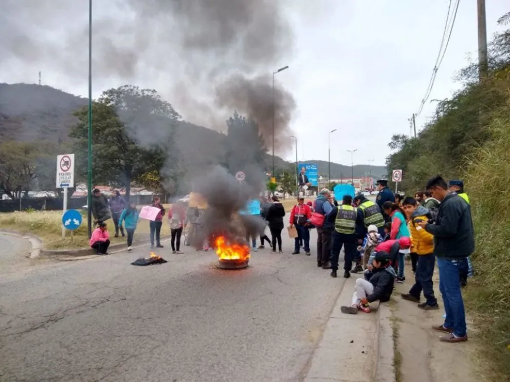 Atención: el acceso a Salta está cortado. ¿Por qué?
