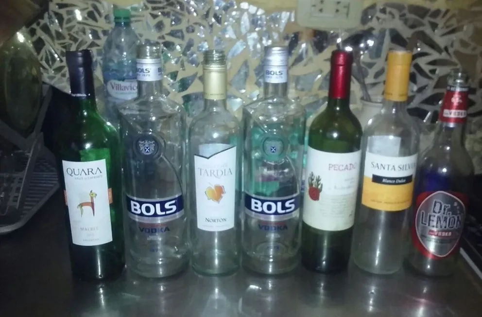 Alumnos realizaron una despedida de soltero dentro de un colegio salteño