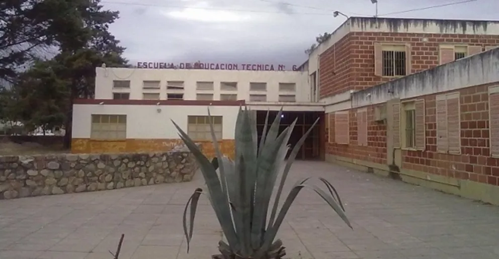 Salteñito golpeó al preceptor de una escuela porque acosaba a su hermana
