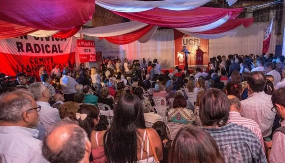 Se partió la Convención de la UCR en Salta