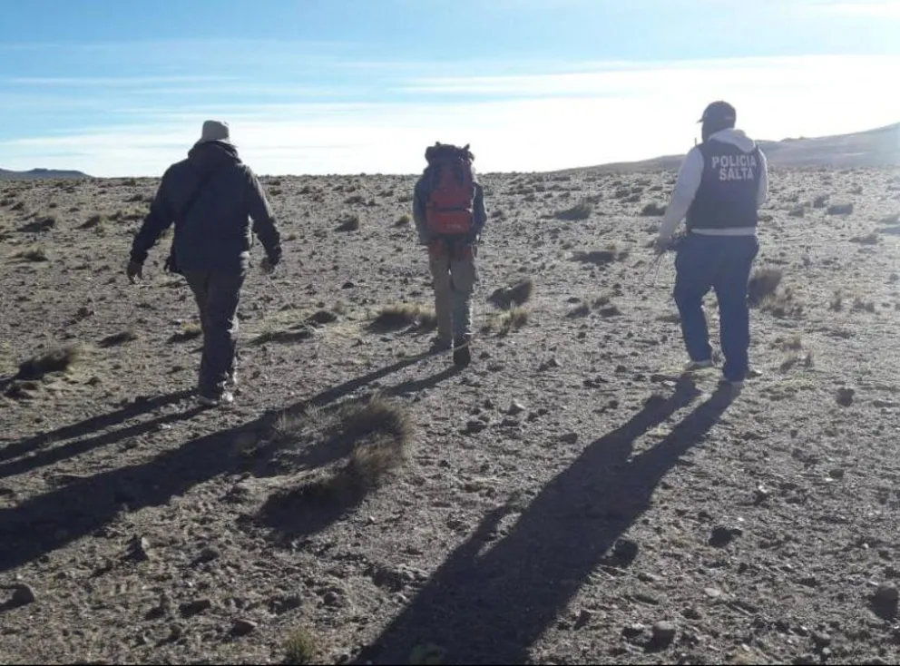 Salteño que mató a una joven y estaba escondido en una cueva cerca de Catamarca fue atrapado