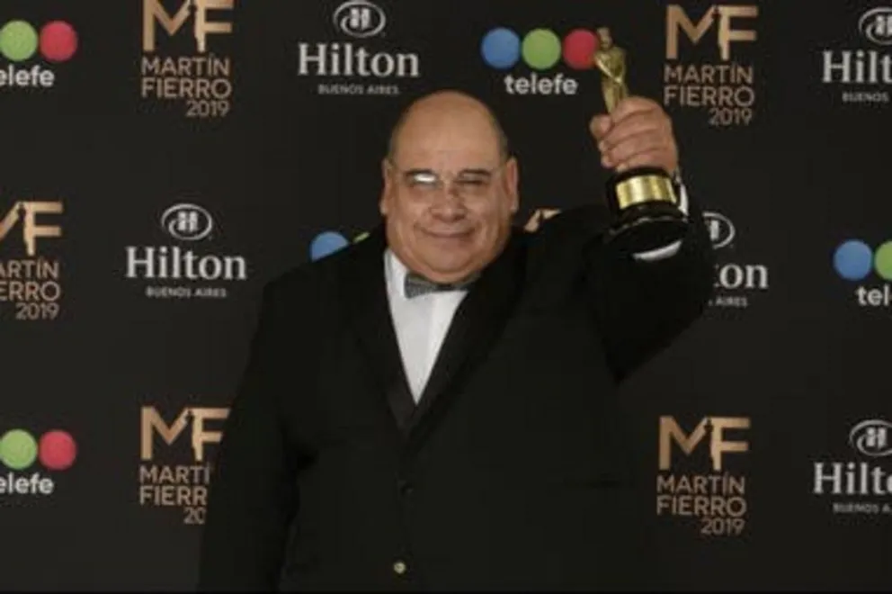 VIDEO. Roly Serrano ganó un Martín Fierro y se lo dedicó a los salteños: "A toda esa gente que tiene hambre"