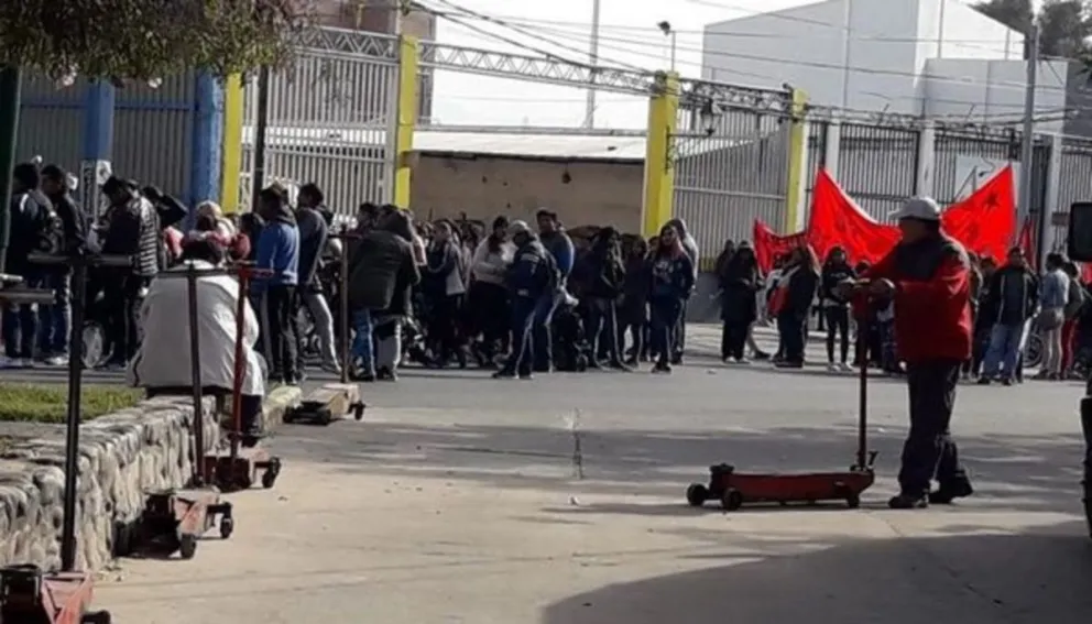 El CCM está copado por manifestantes. ¿Qué pasó?