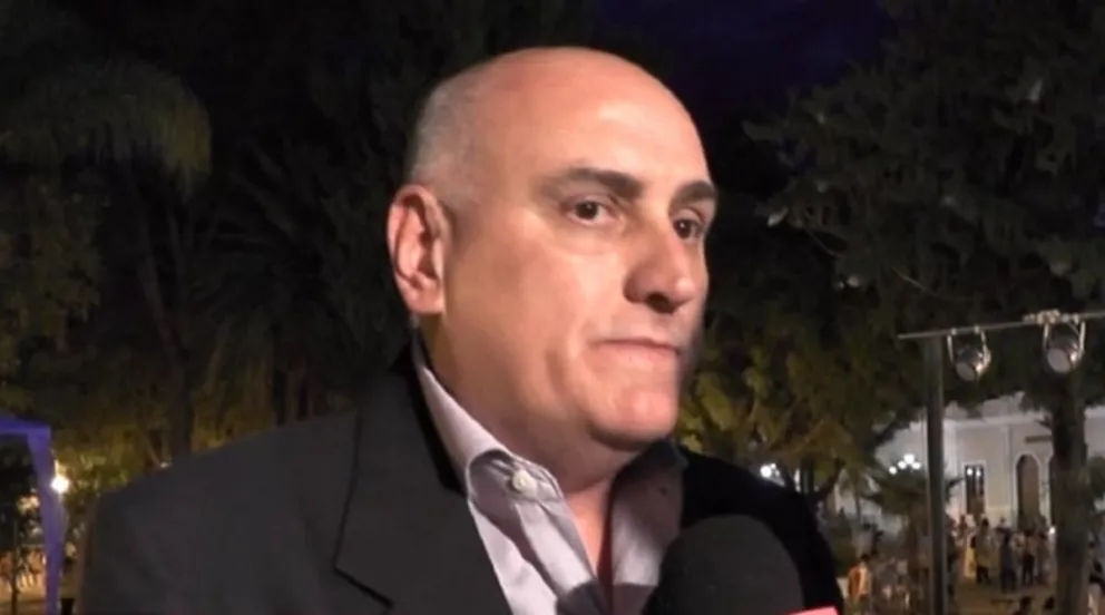 Carlos Eckhardt: 'A Alvarado le he planteado si su función es ser concejal o ser fotógrafo”