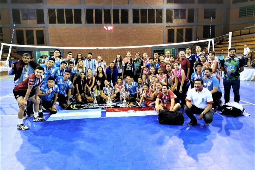 Salta Voley lo hizo: salió campéon en Paraguay