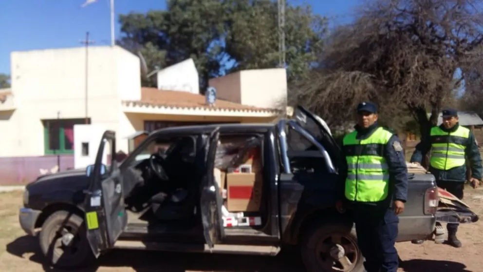 Intentaron ingresar al país con mercadería ilegal