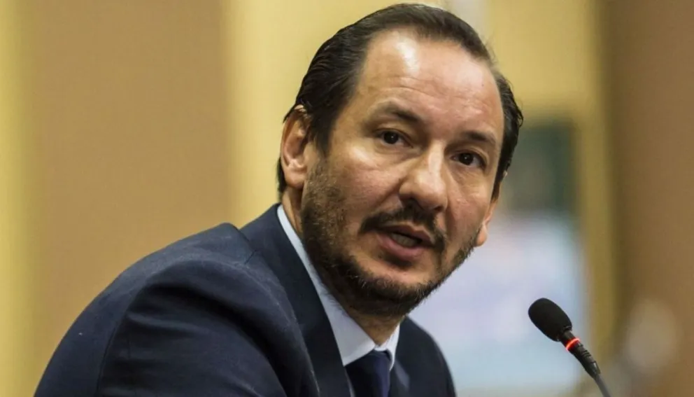 Baltasar Saravia: 'Mañana los docentes tienen que estar en las aulas, sino tendrán sanciones"