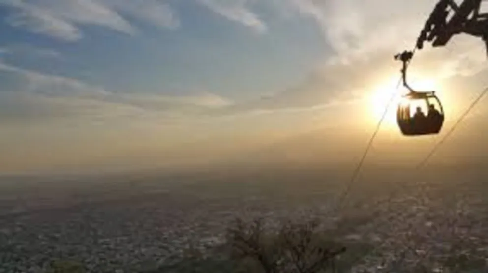 Llega el eclipse a Salta: los niños subirán gratis al Teleférico