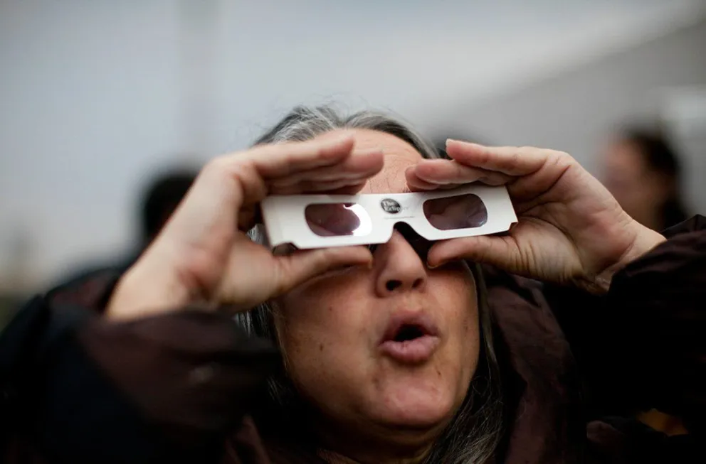Se acerca el eclipse: prohibido observar sin protección. ¡Cuidado!