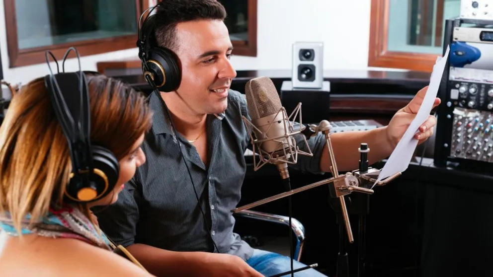 Hoy es el Día del Locutor: ¿a quién felicitarás?