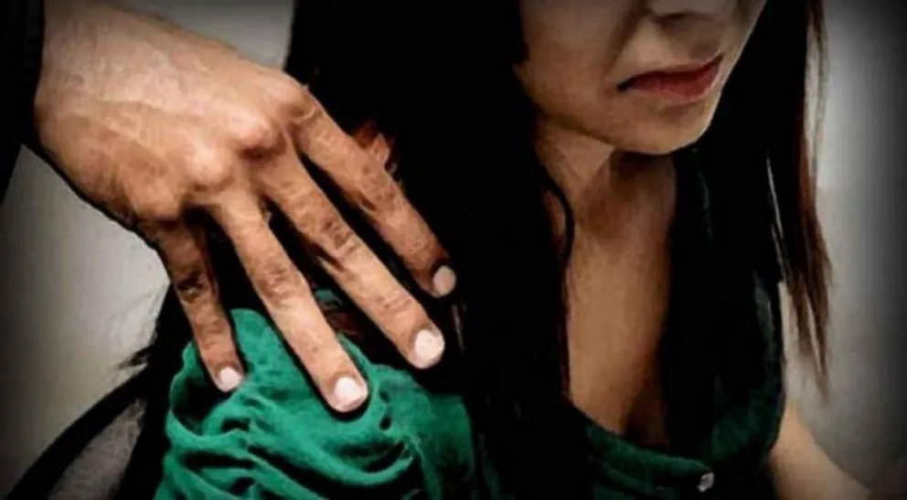 Terrible: un gendarme salteño golpeó salvajemente a una jovencita y luego la violó