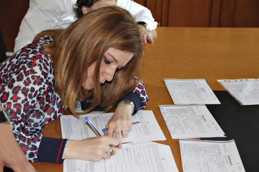 Increíble: empleada falsificaba firmas en boletas de sueldo en el Ministerio. ¿Te pasó?