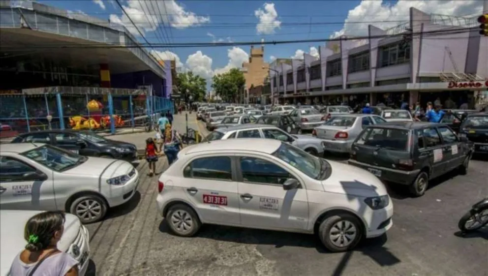 Nueva protesta de remiseros salteños