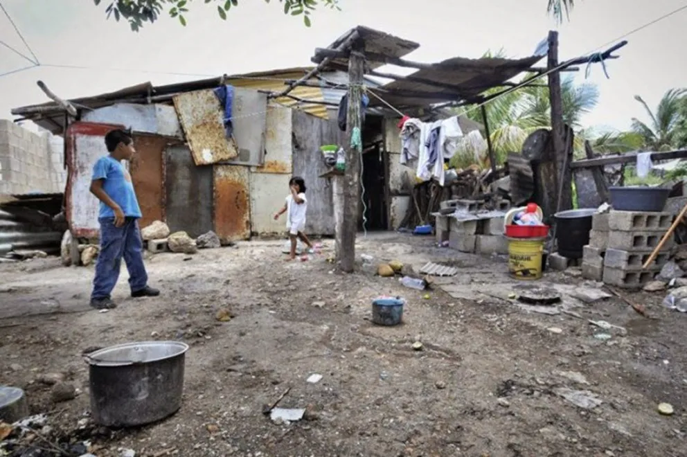 Una familia necesitó $31.148 en junio para no ser pobre