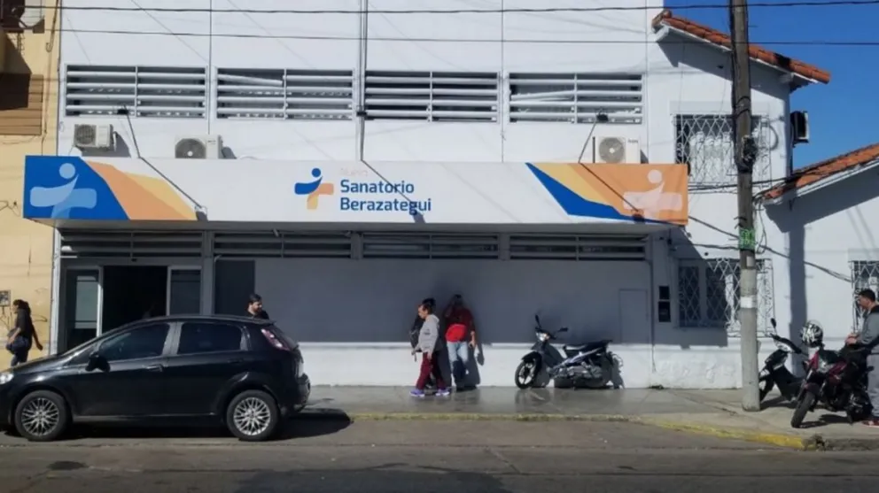 Imputaron al traumatólogo que amputó por error la pierna de una jubilada
