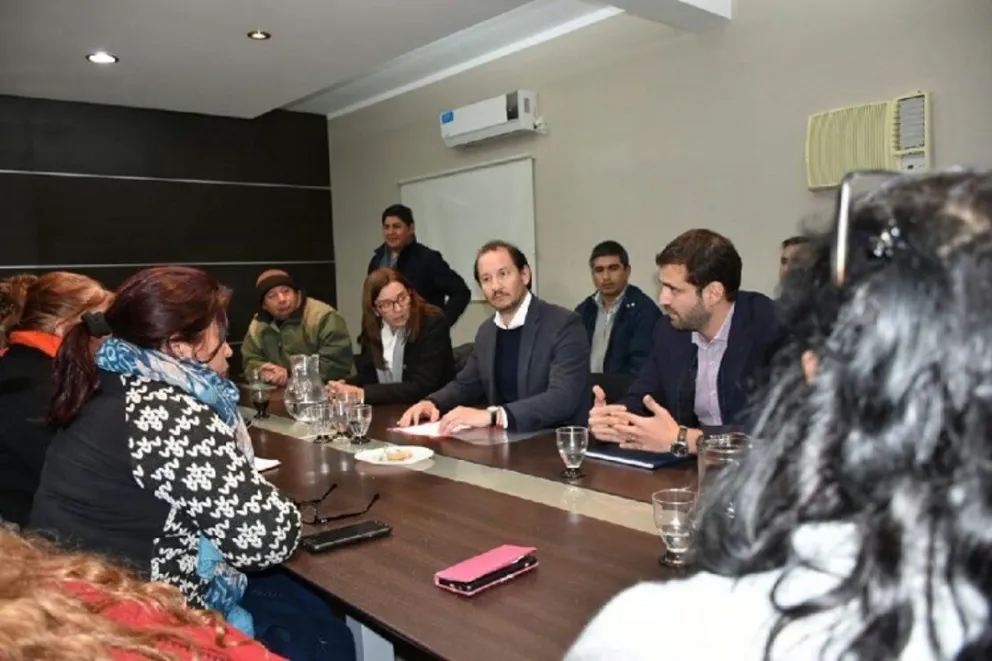 El Gobierno ofreció a los docentes un incremento de 7,5%