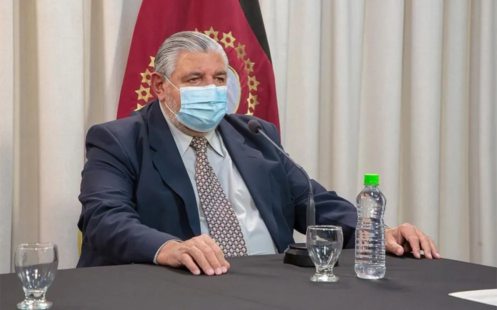 Ministro de Salud Esteban