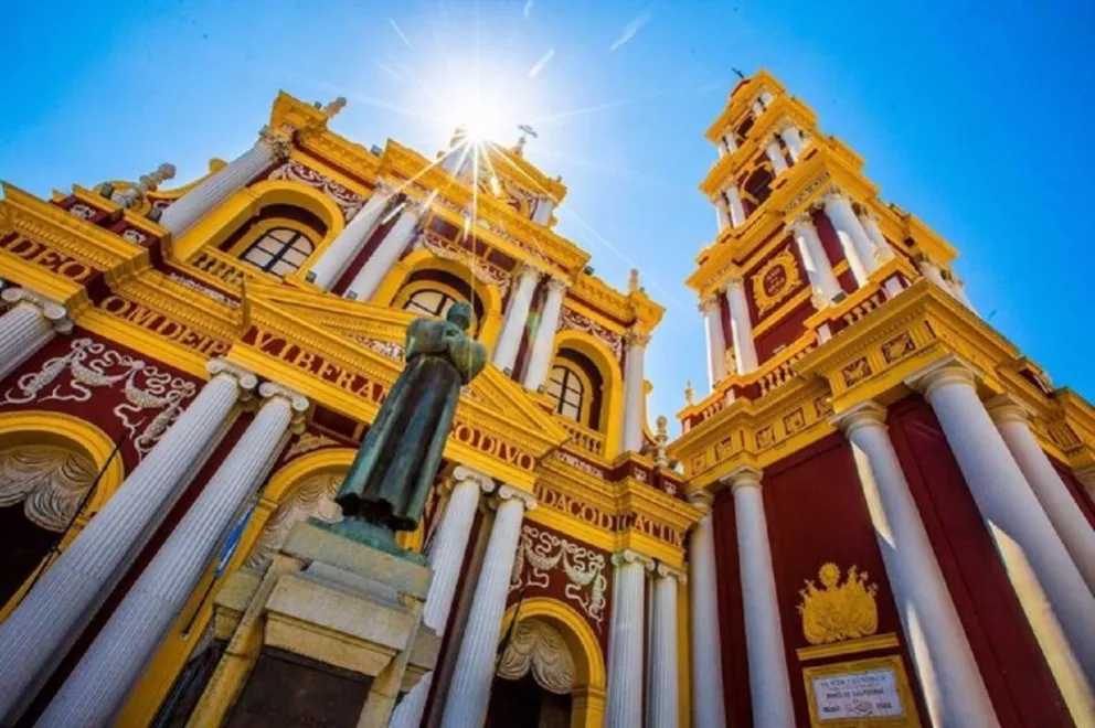 Reviví el histórico y emotivo concierto de campanas en la basílica menor San Francisco