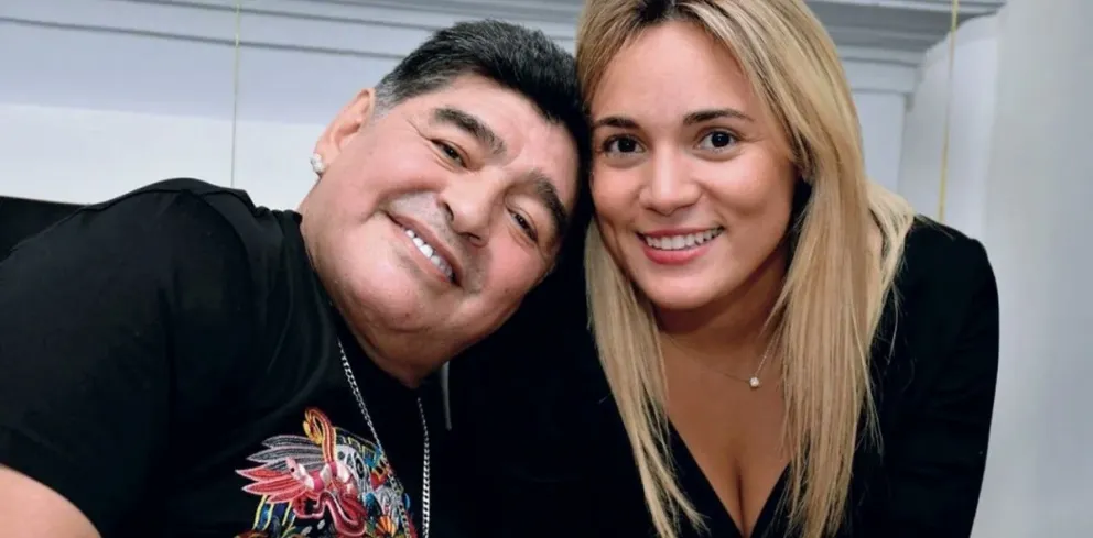 Rocío Oliva se defiende y manda al frente a Verónica Ojeda ante la situación de Diego Maradona