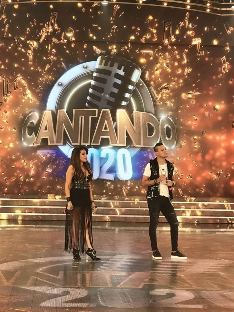 Angela Leiva y Brian Lanzelotta
