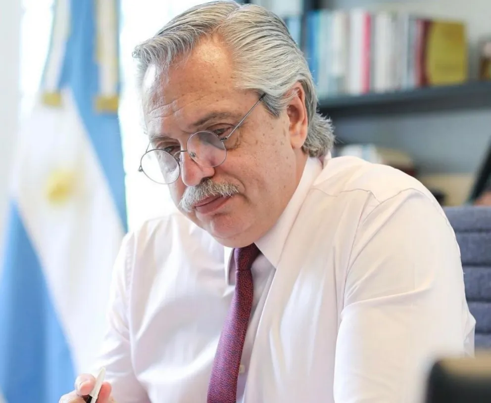 Alberto Fernández fue a La Rioja para reunirse con gobernadores de todo el país