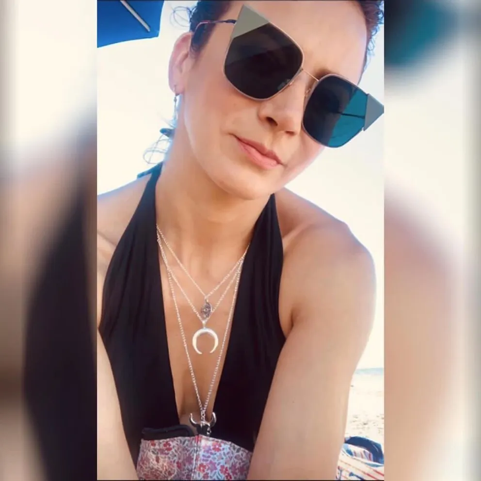 Silvia Navarro sorprendió a todos sus fanáticos con una fotografía en la playa