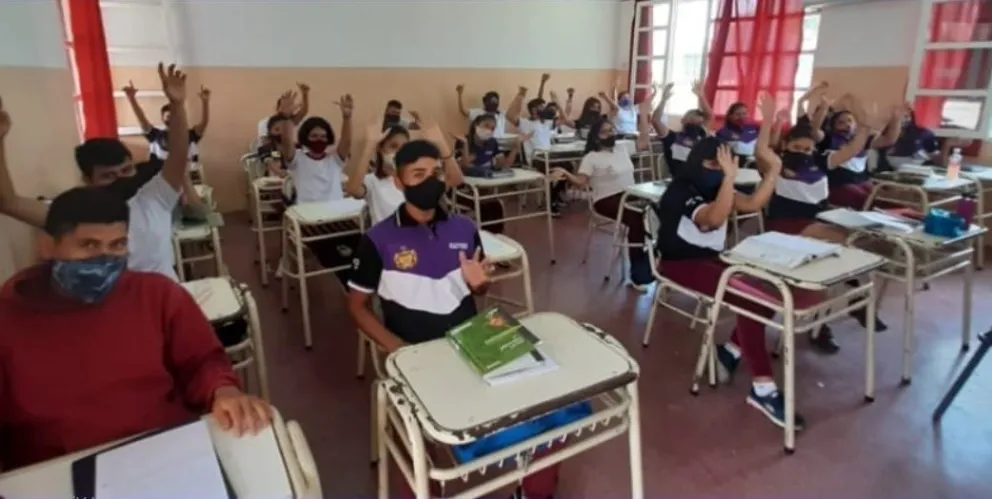 Increíble: un alumno realizó un machete de esta particular forma