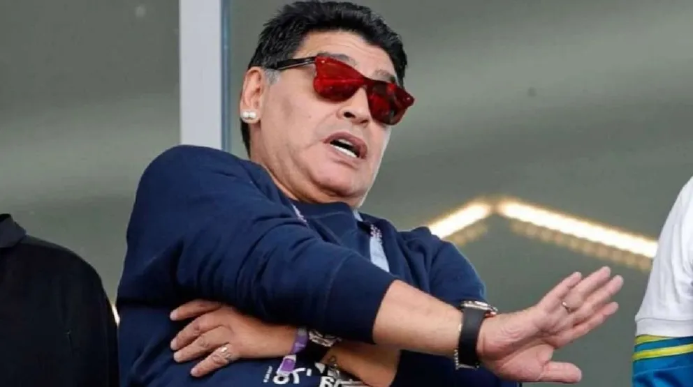 Murió Diego Maradona: una excelsa carrera que fue marcada por las drogas y otros vicios