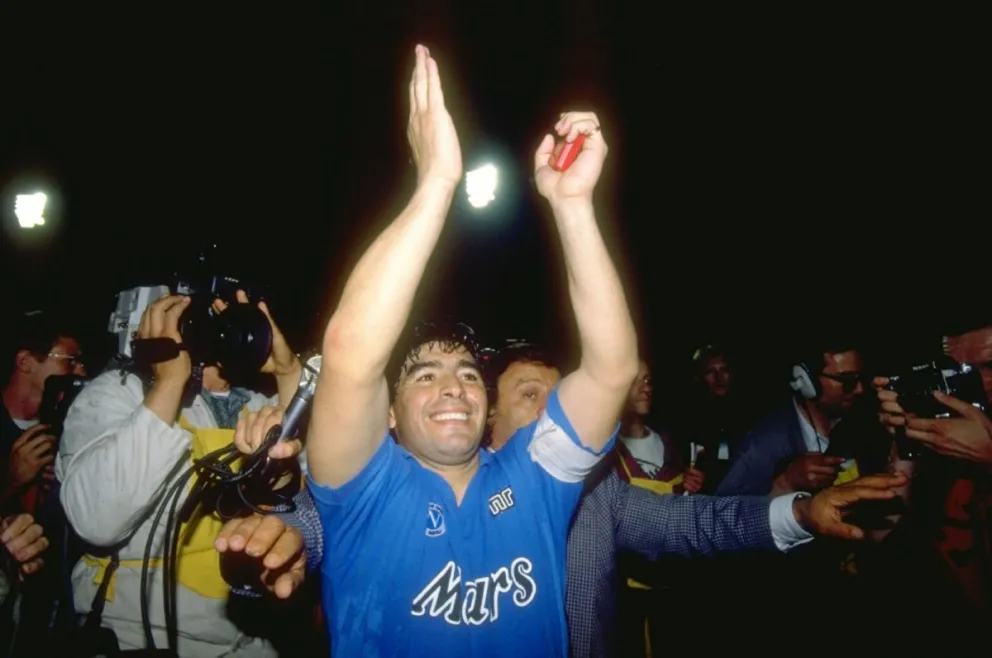 Murió Diego Maradona: el pibe de oro ya había hablado de su muerte y el mensaje que podría acompañar su lápida