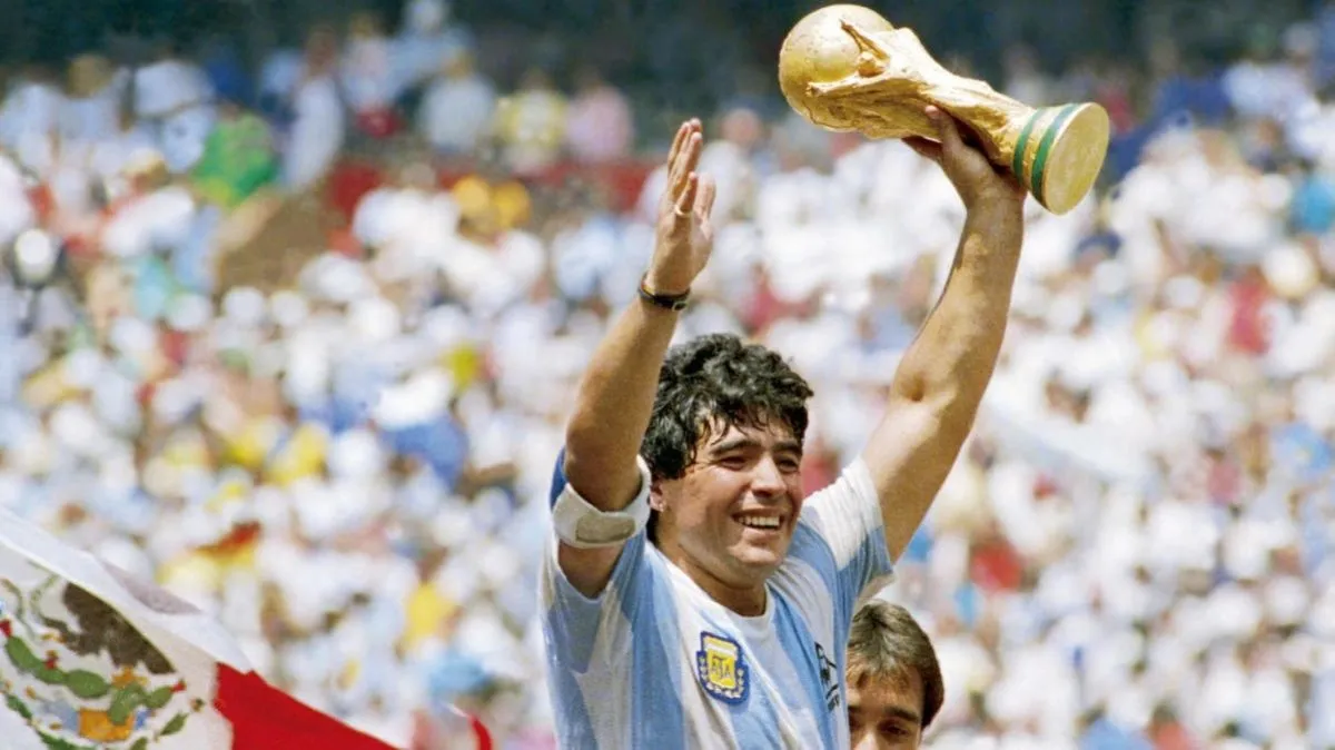Maradona campeonatos Clearance