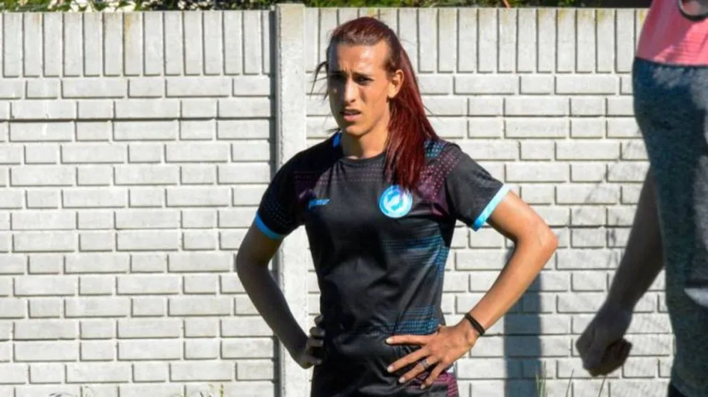 La AFA permitirá que una chica trans juegue al fútbol femenino