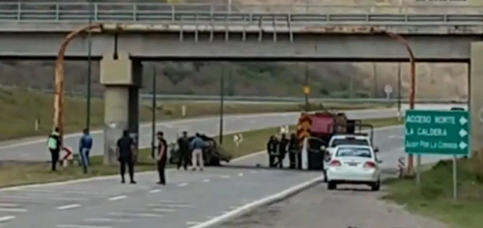 Fatídico accidente de tránsito en Acceso Norte: un motociclista murió en el acto