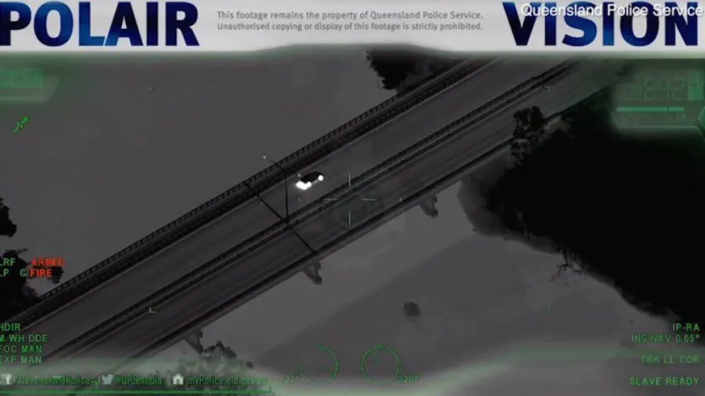 Ladrón deja un Audi robado y se mete en un río con cocodrilos para huir de la Policía [VIDEO]